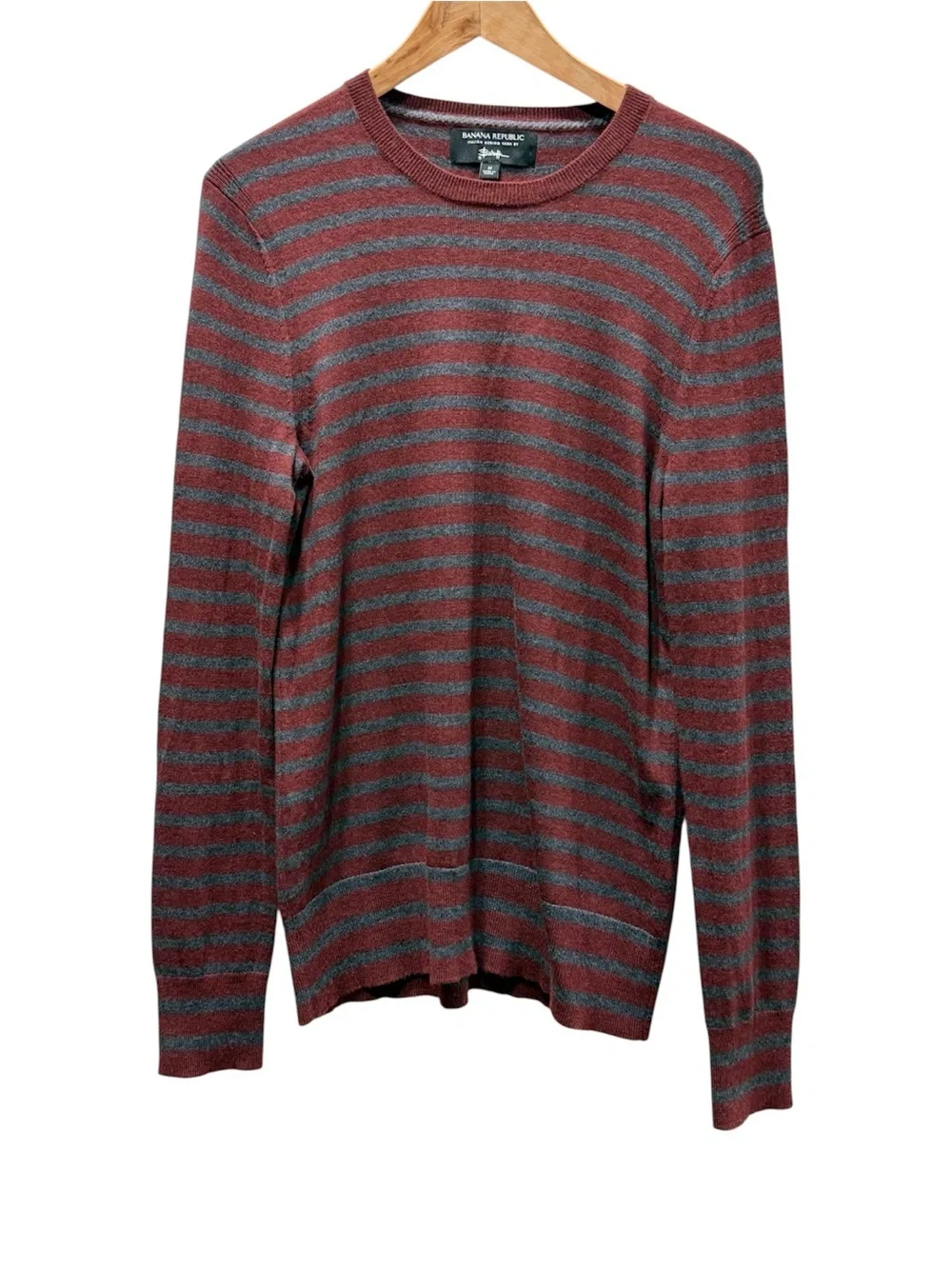 Banana Republic Men's Red & Gray Striped Crewneck Preppy Sweater